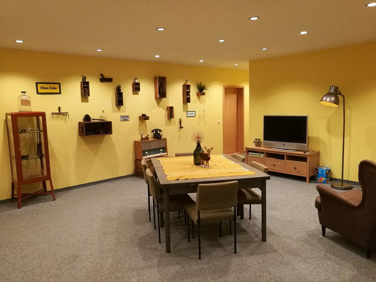 Apartments Und Bistro Zum Glasmacher Gehlberg Zewnętrze zdjęcie
